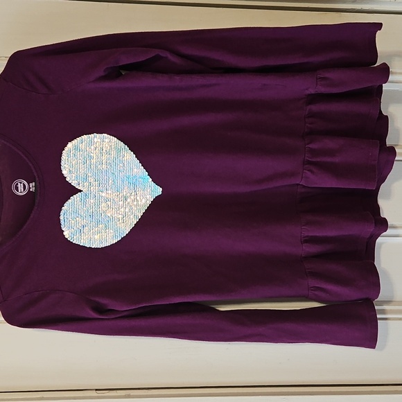 Wonder Nation Purple Flip Sequin Heart Long Sleeve Top Girls Size 14-16 - Picture 2 of 8